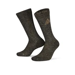 Nike ACG "Kelly Ridge" 2.0 Crew Socks (Medium Olive/Matte Olive)