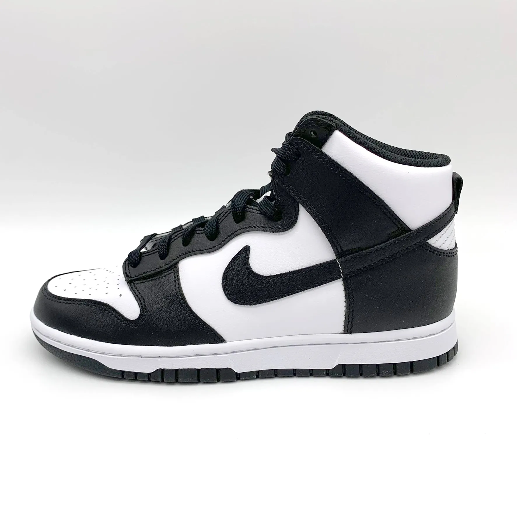 Nike Dunk High Black Panda