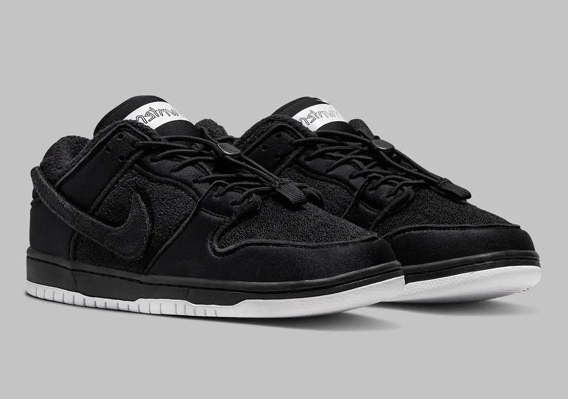 Nike SB Dunk Low Gnarhunters