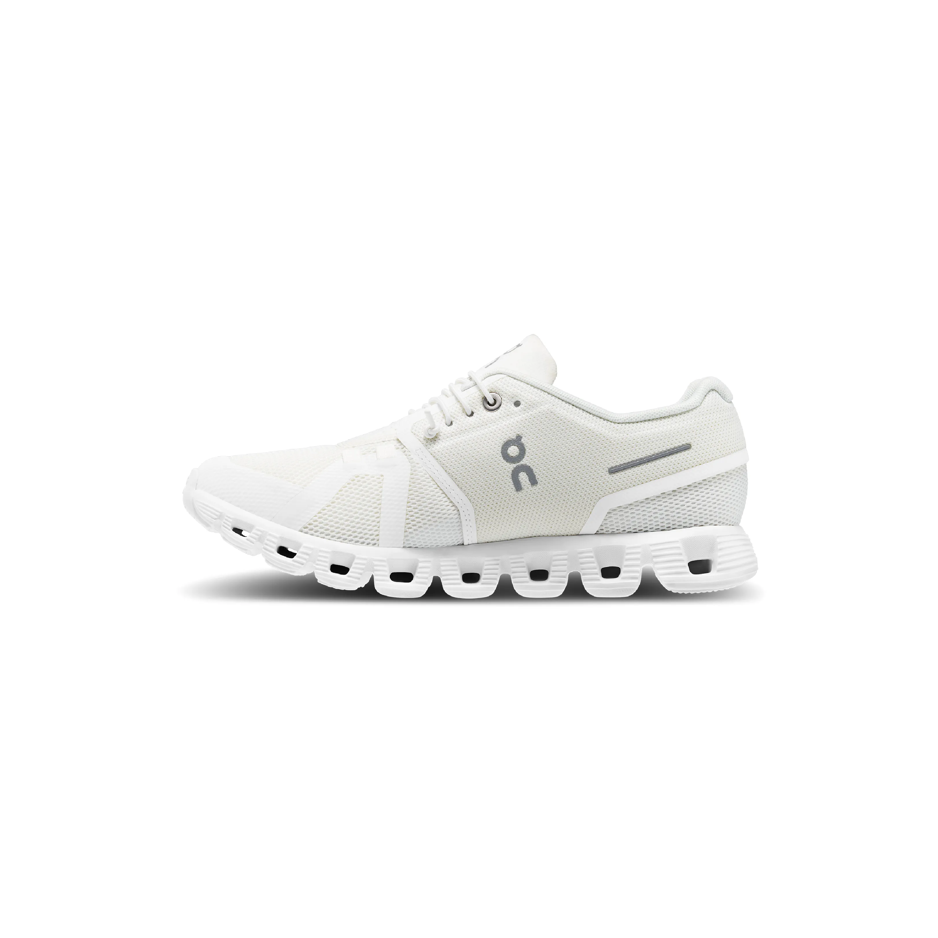 On Running Cloud 5 Undyed-White / White