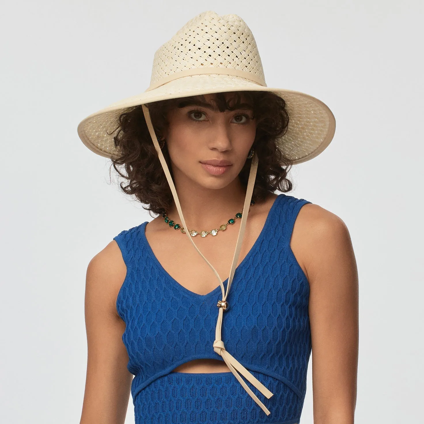 WHITE WASHED STRAW CHECKERED HAT